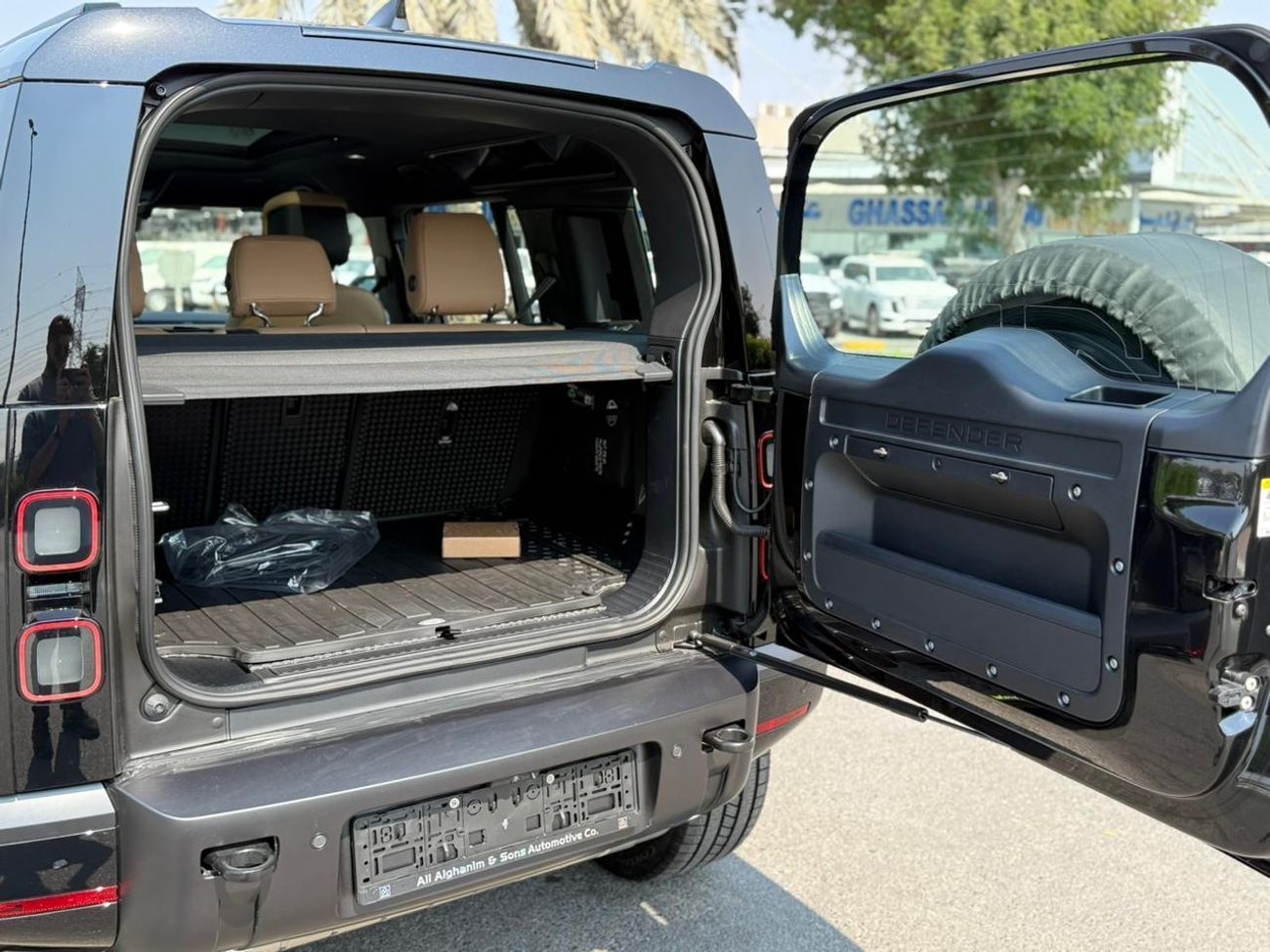 Land Rover Defender 2026 LAND ROVER DEFENDER P400 HSE GCC BRAND NEW + WARRANTY