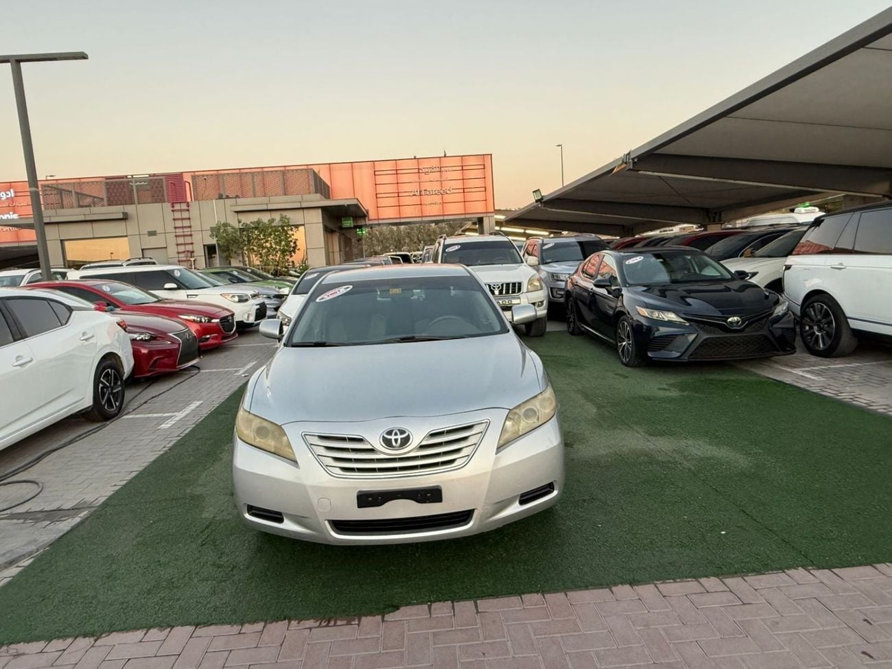Toyota Camry 4-cylinder, first owner, two original keys