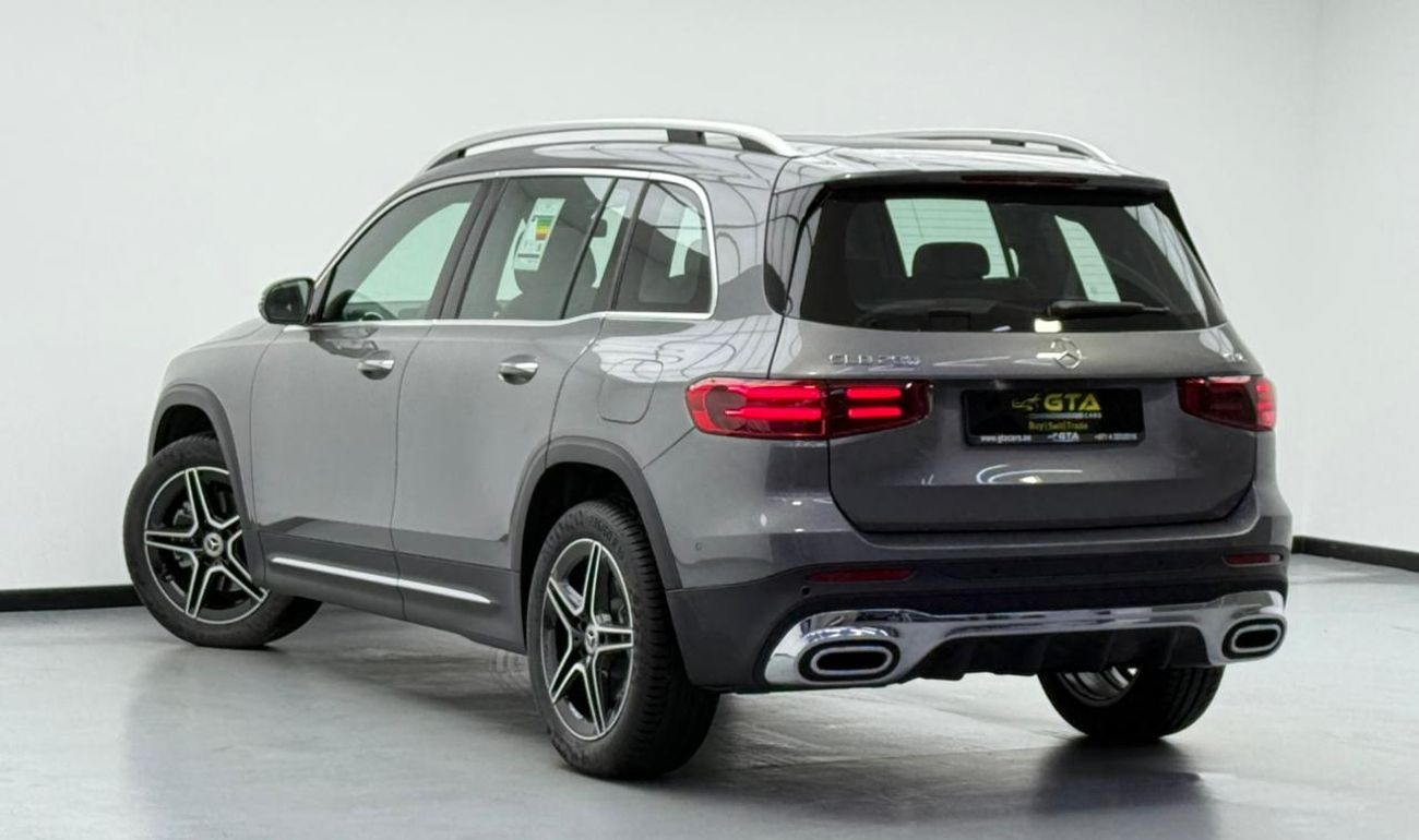مرسيدس بنز GLB 200 *Brand New* 2026 Mercedes Benz GLB200, 5 Years Mercedes Warranty, Delivery Km, 7 Seater, GCC