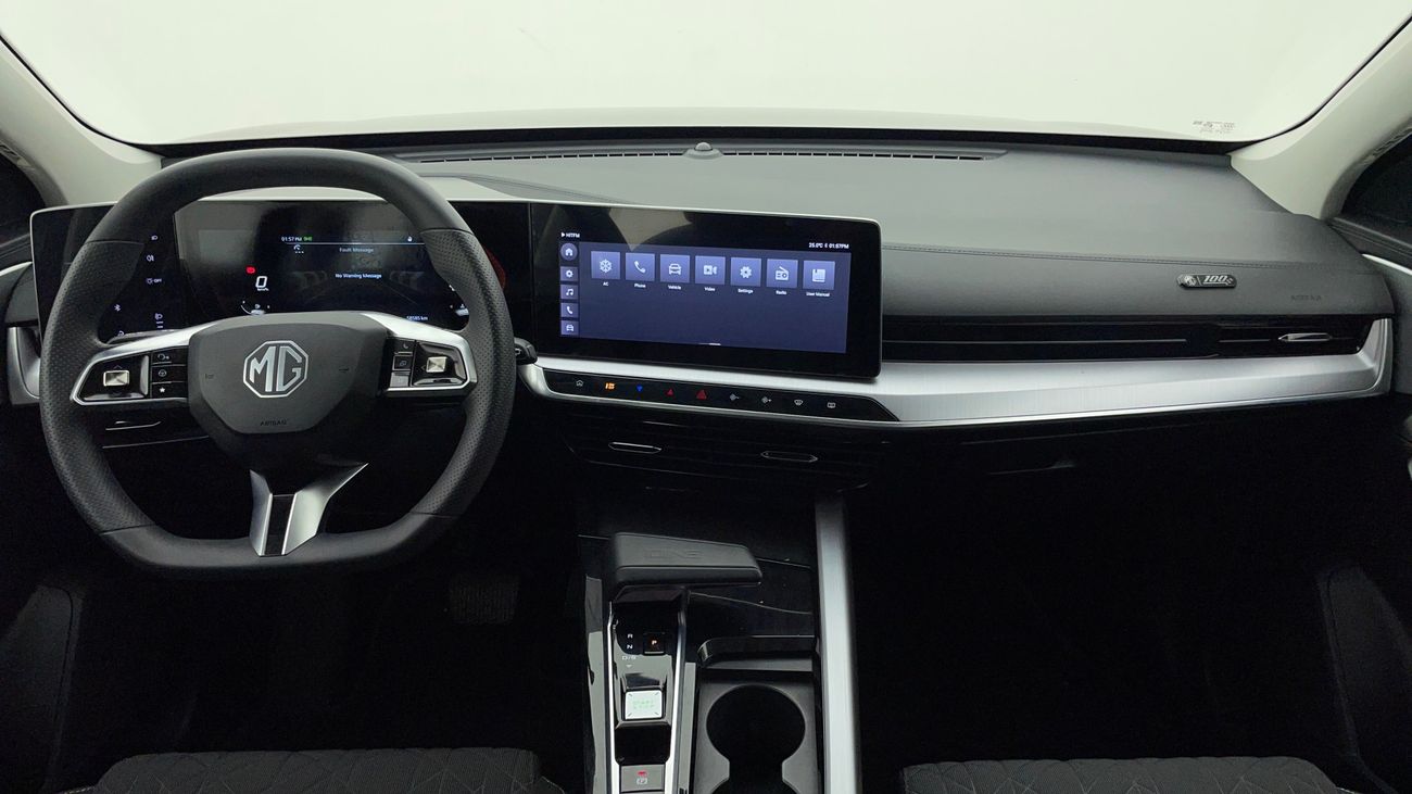 أم جي وان STD 1.5 | بدون دفعة مقدمة | اختبار القيادة في المنزل