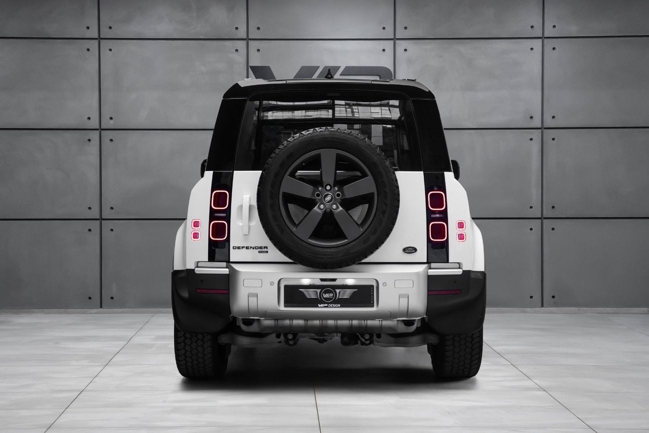 Land Rover Defender P400 90 HSE 3.0L (5 Seater)