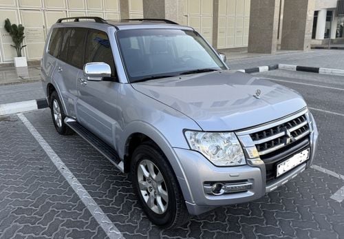 Mitsubishi Pajero GLS HIGHLINE TOP