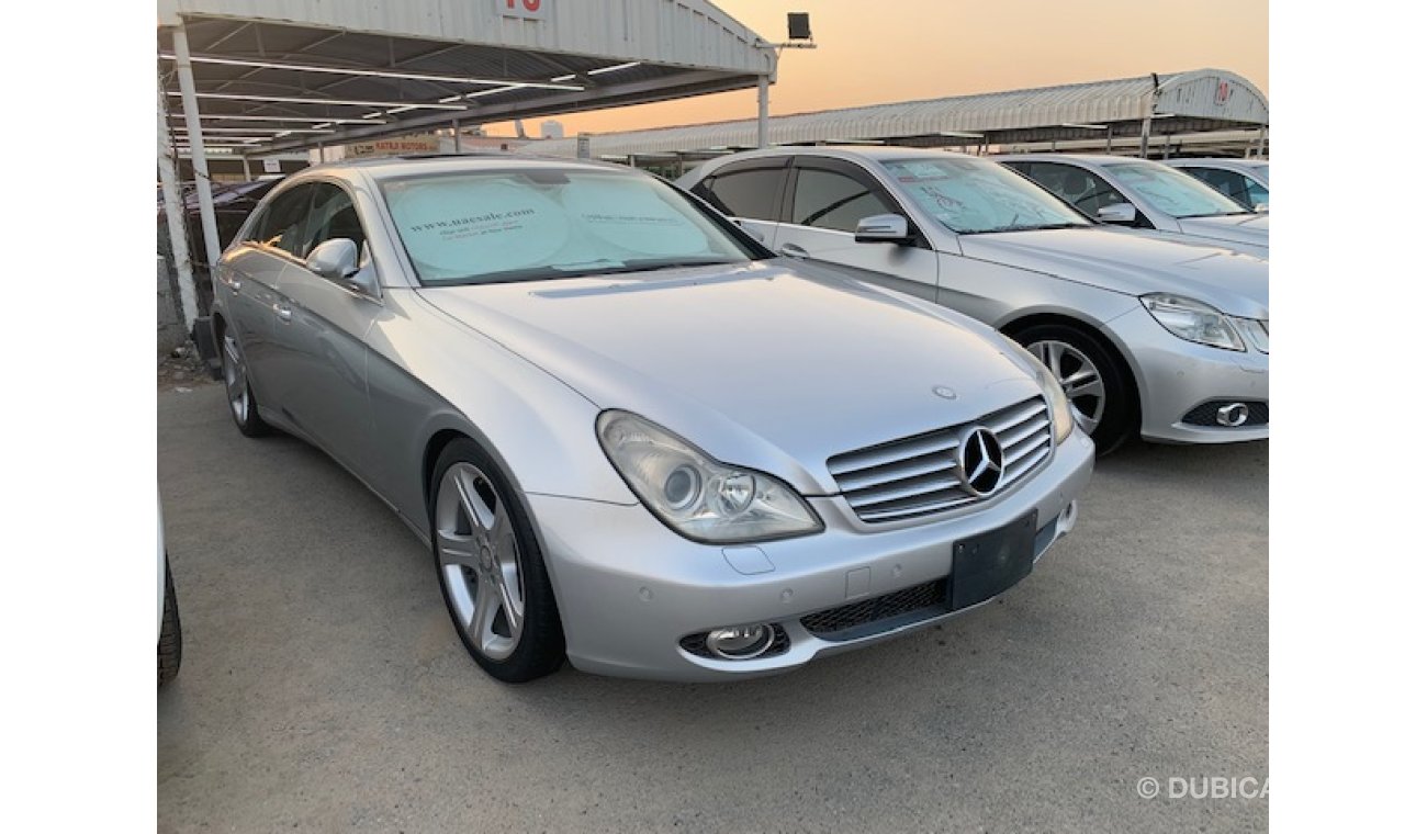 Mercedes-Benz CLS 550 IMPORT JAPAN V.C.C