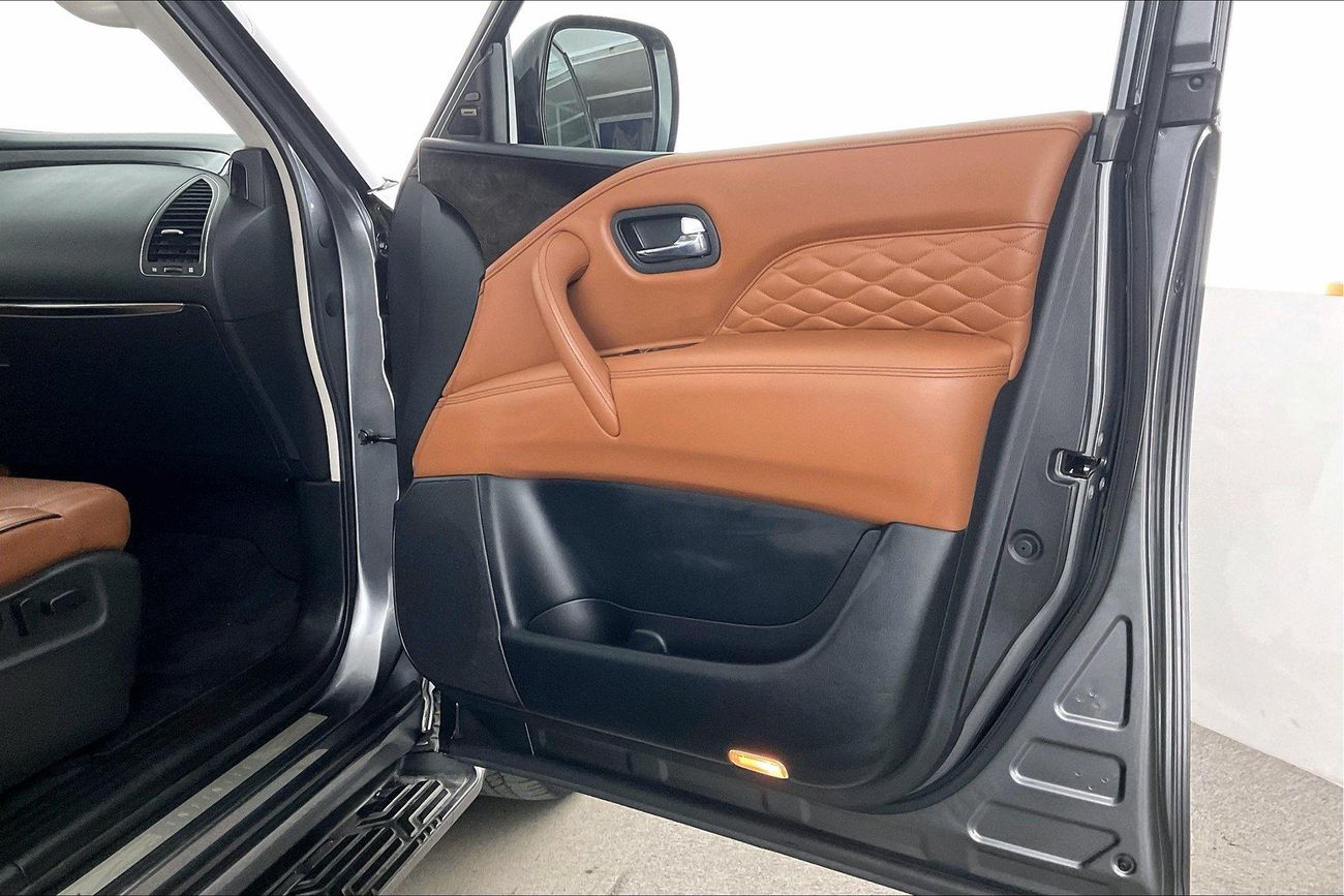 Infiniti QX80 Luxe Sensory ProActive (7 Seater) | Guaranteed Warranty | 0 Down Payment