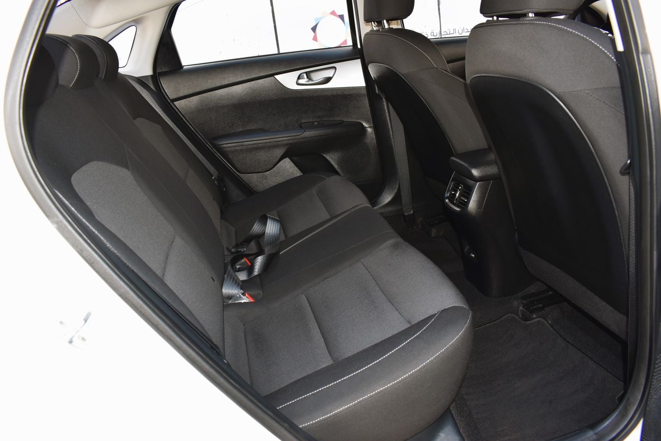 Kia Cerato AED 929 PM | 1.6L LX GCC DEALER WARRANTY