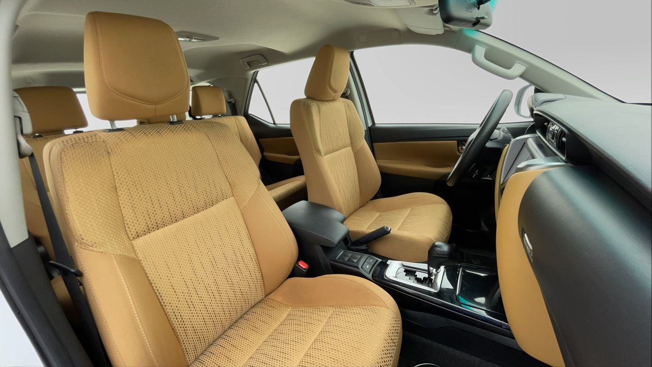 تويوتا فورتونر EXR 2.7 | بدون دفعة مقدمة | اختبار القيادة في المنزل