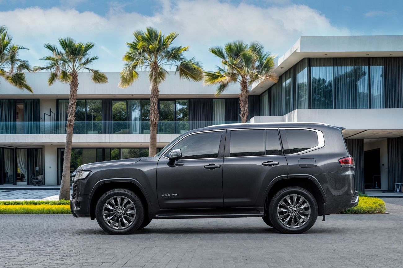 Toyota Land Cruiser Land Cruiser VXR 3.5 TT | 5,973 P.M | 0% Downpayment | AL FUTTAIM WARRANTY