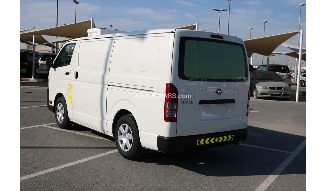 Toyota Hiace CHILLER  VAN