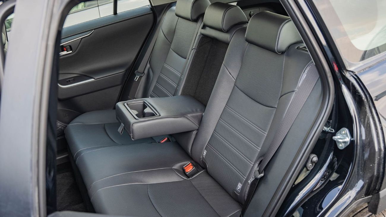 تويوتا راف ٤ 2025 Toyota RAV4 Limited 2.5L AWD AT Hybrid (Black)