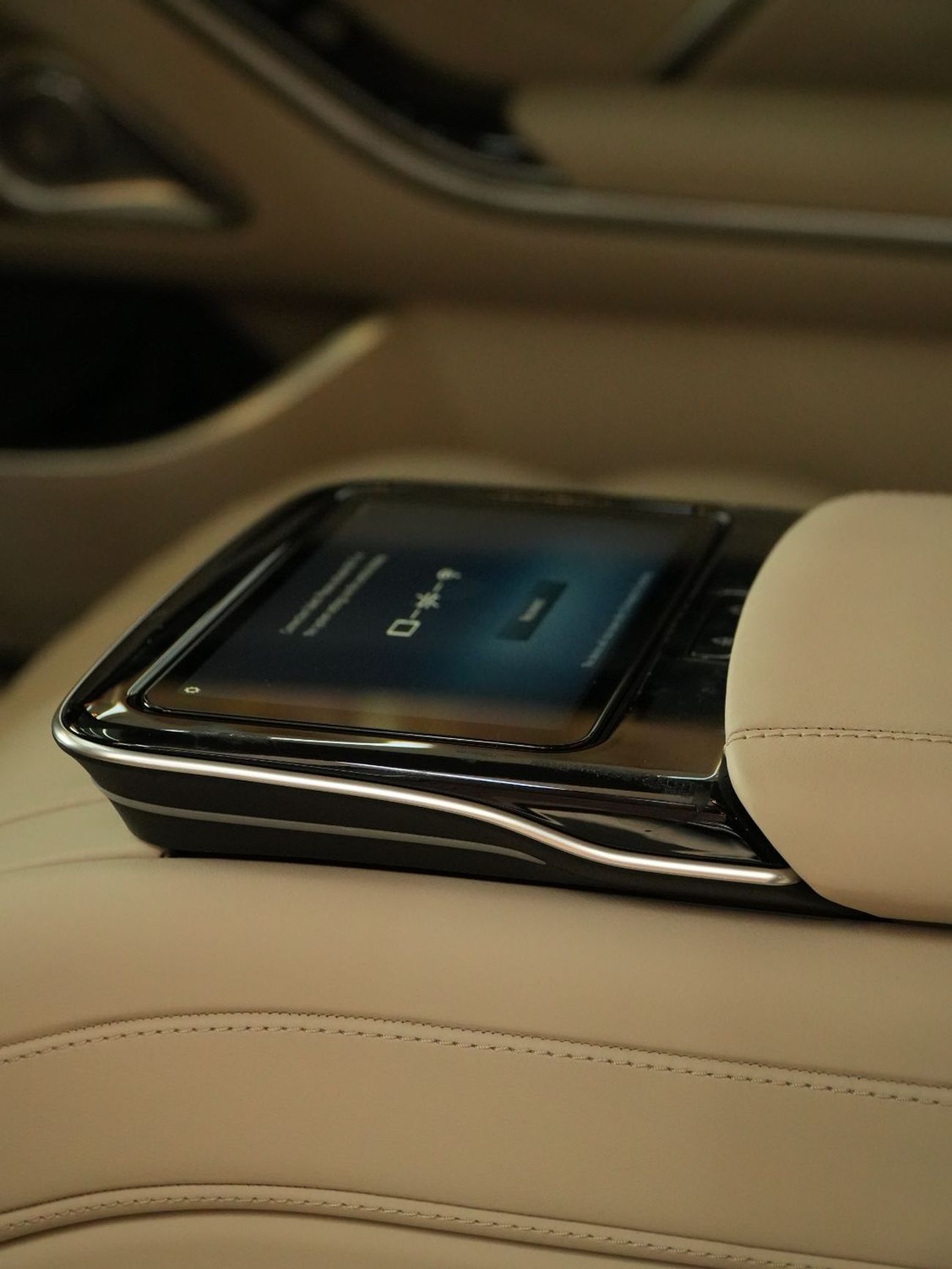 مرسيدس مايباخ S680 مايباخ