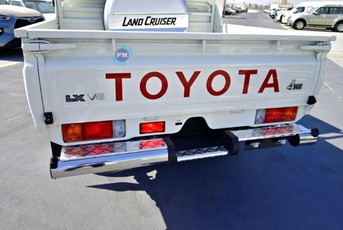 تويوتا لاند كروزر بيك آب 79 Double Cab 4.0L Petrol