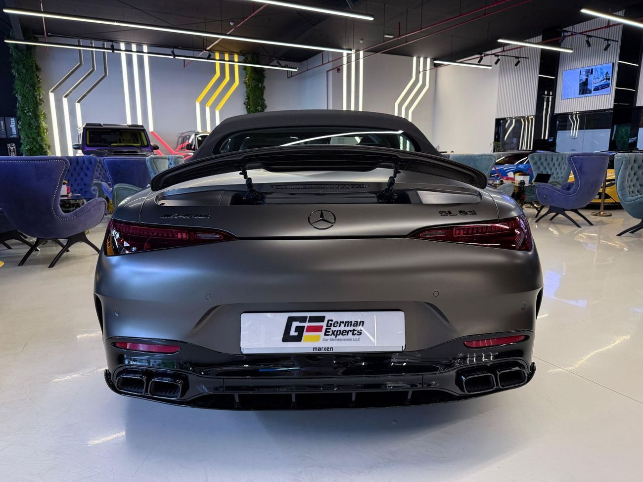 مرسيدس بنز SL 63 AMG Roadster SE Performance 2023 SL63 AMG -3 Years Warranty and Service Contract from Dealership - Mint