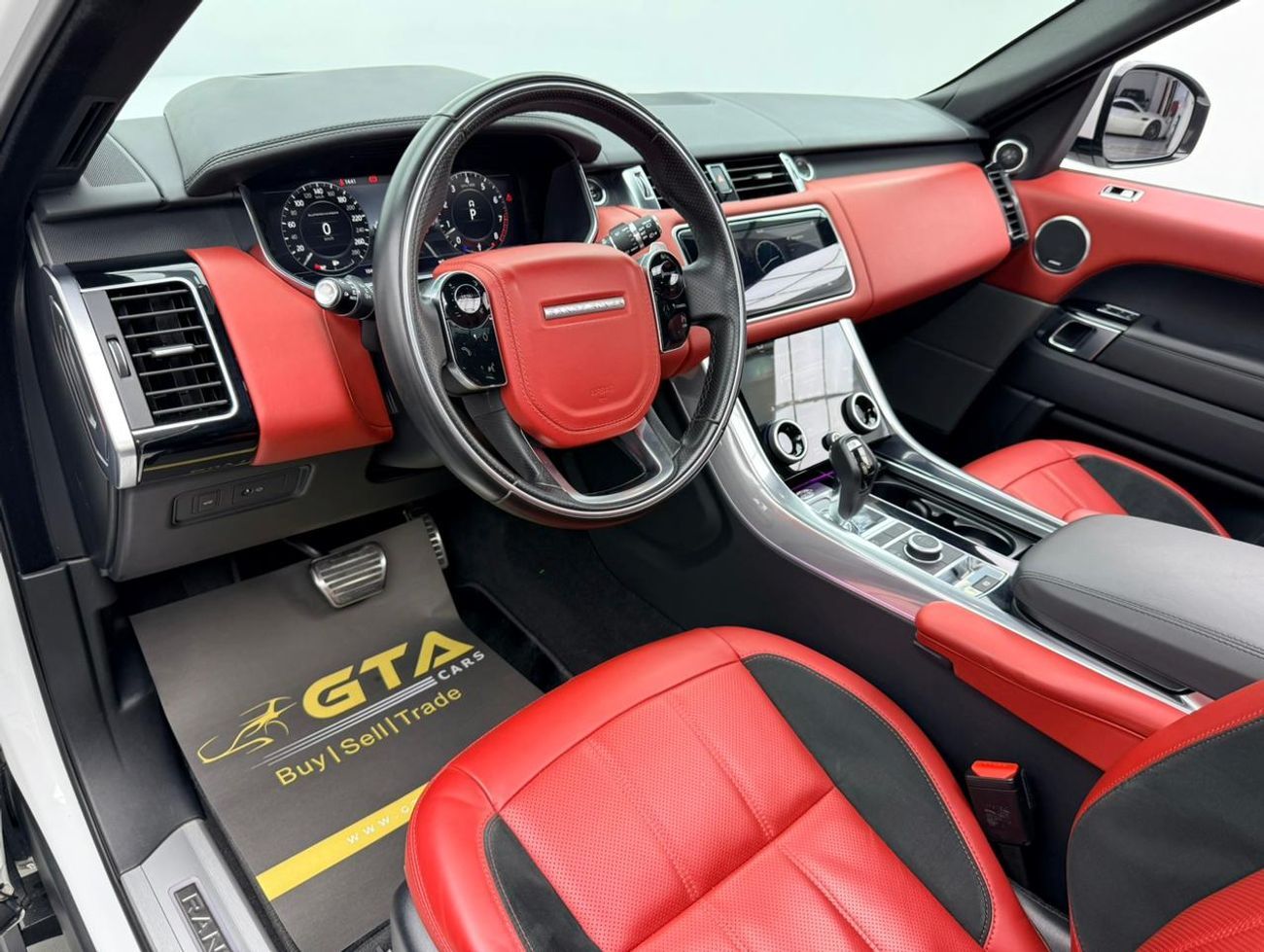 Land Rover Range Rover Sport HSE Dynamic 5.0L (510 HP) 2018 Range Rover Sport SC HSE Dynamic, Full Service History, GCC
