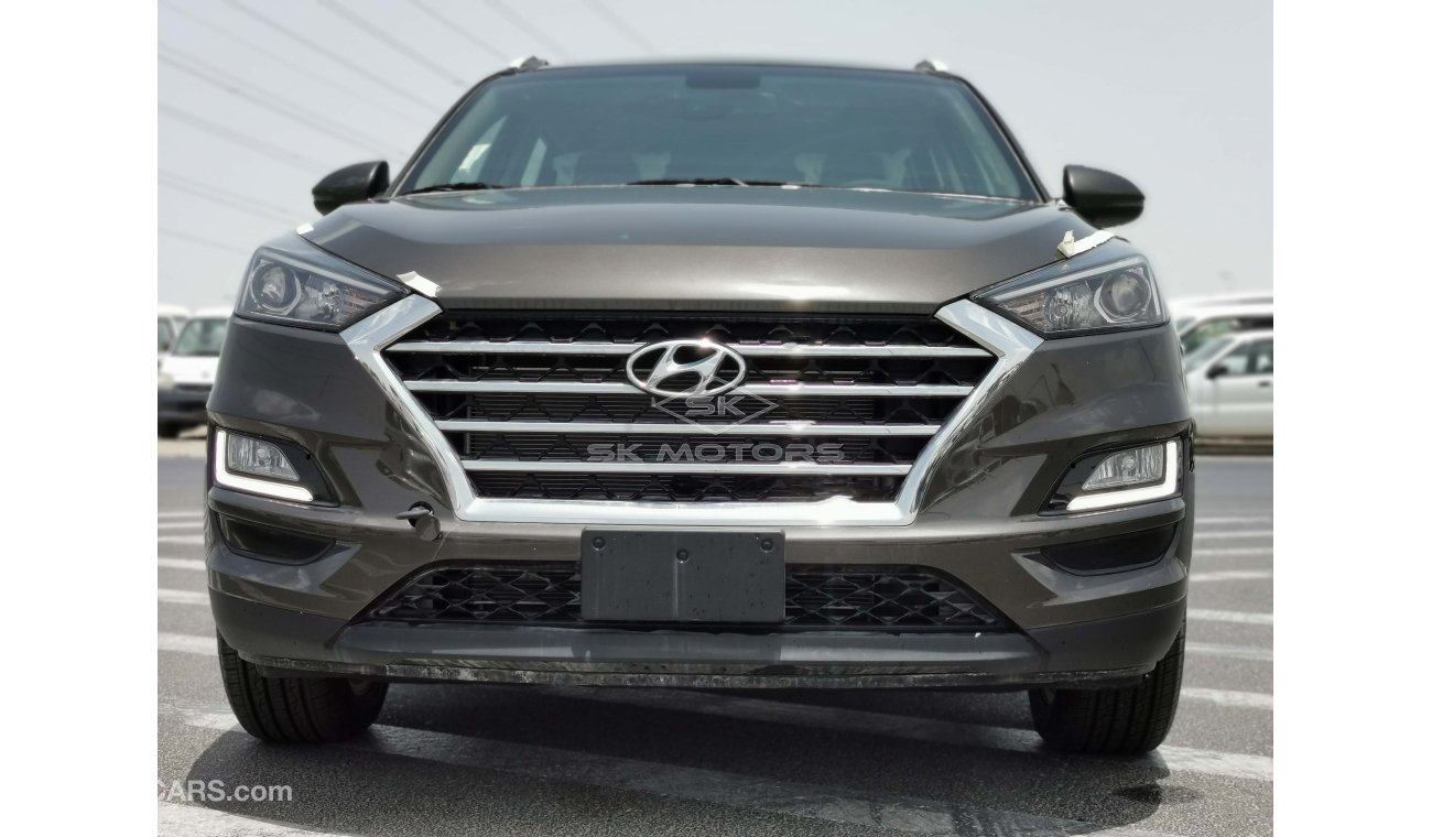 Hyundai Tucson 2.0L, 18" Rim, LED Headlight, Front & Rear AC, Driver Power Seat, Parking Sensor Rear (CODE # HTS11)