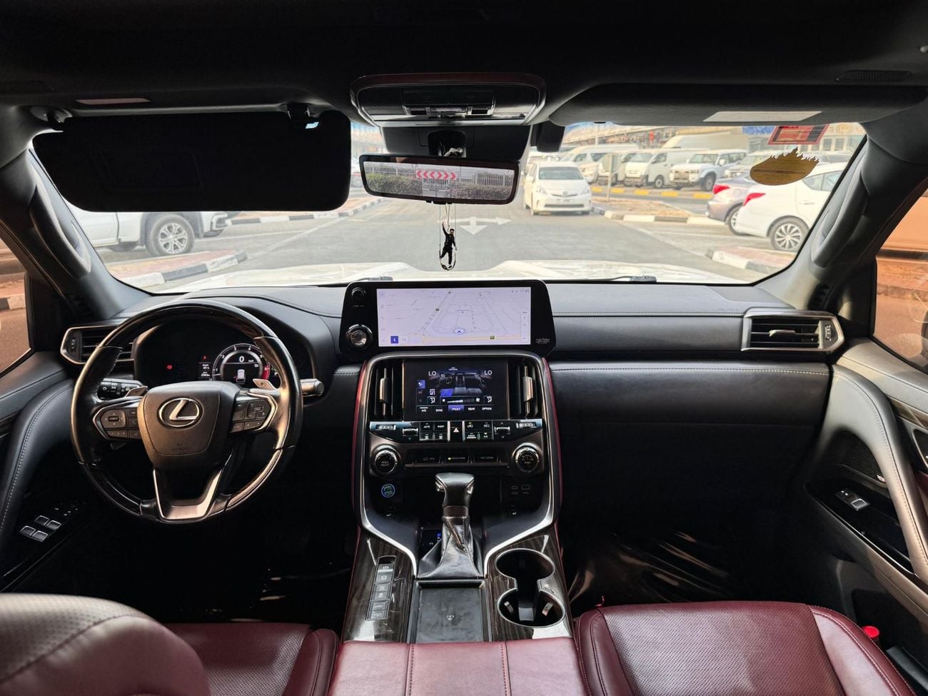 Lexus LX600 SIGNATURE