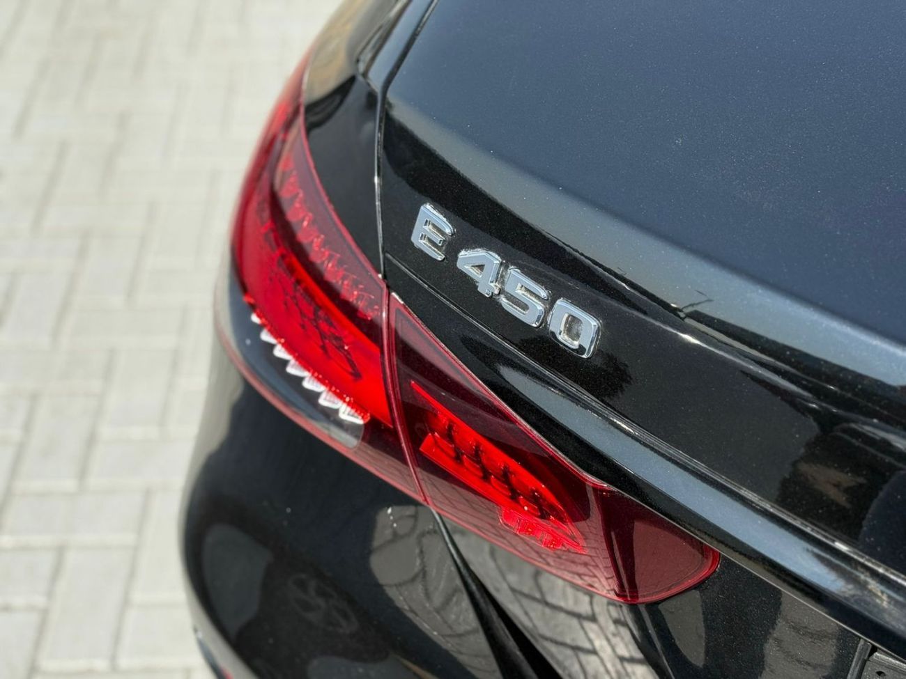 Mercedes-Benz E 450 4MATIC 3.0L