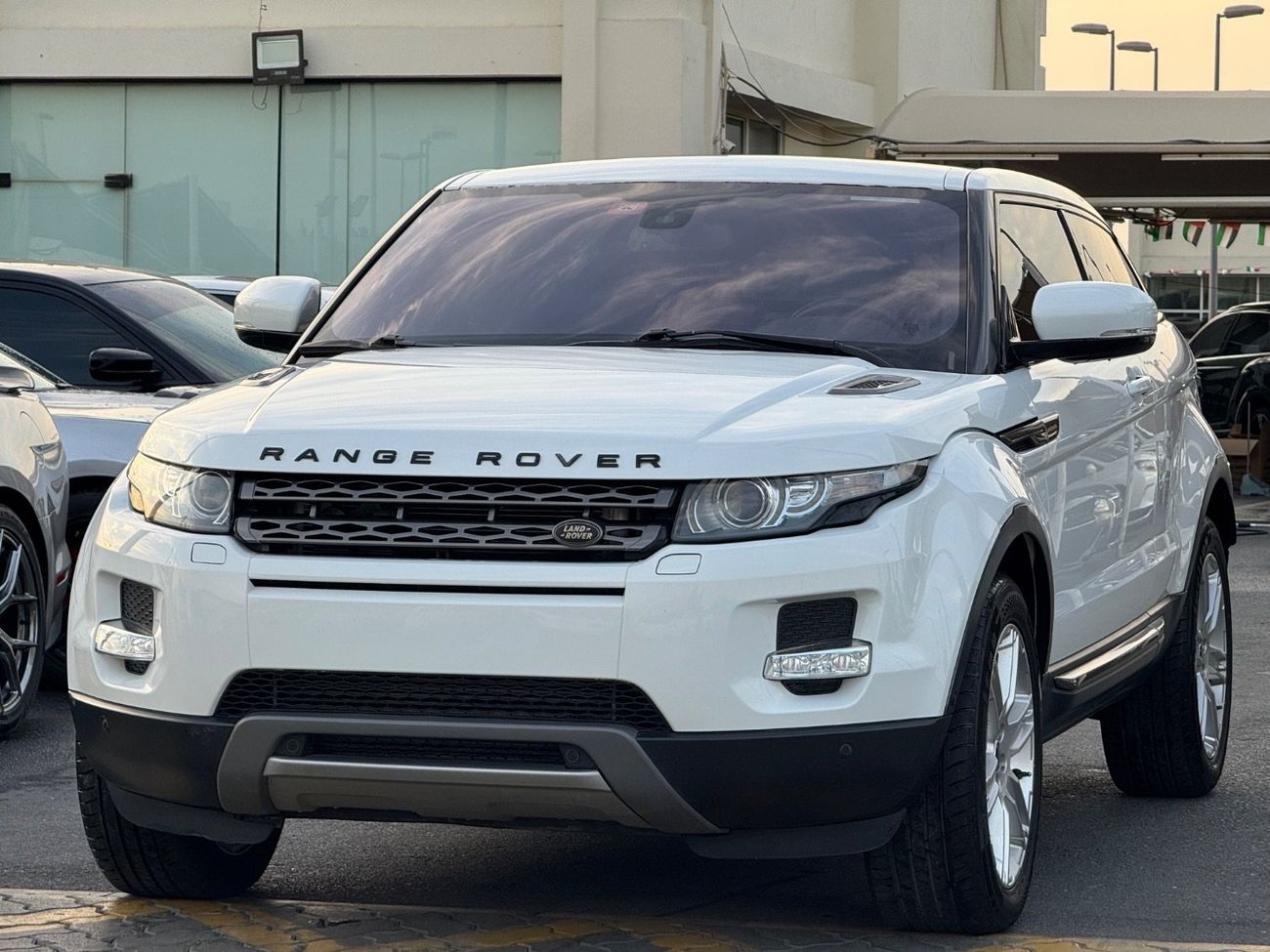 لاند روفر رانج روفر إيفوك HSE 2.0L Convertible