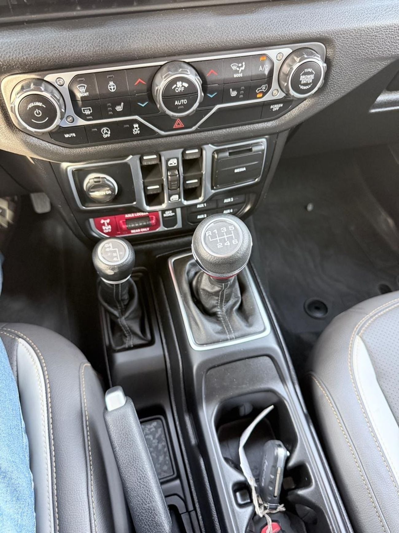 Jeep Wrangler RUBICON SPORT full option