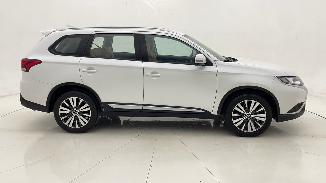 Mitsubishi Outlander GLX MID 2.4 | Zero Down Payment | Home Test Drive