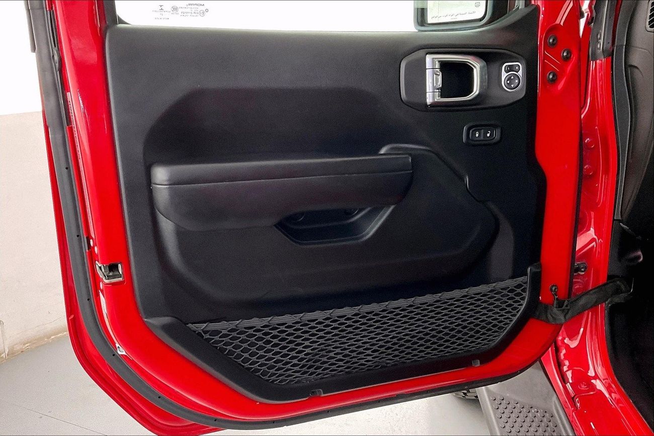 Chevrolet Captiva LS | 1 year free warranty | 0 Down Payment