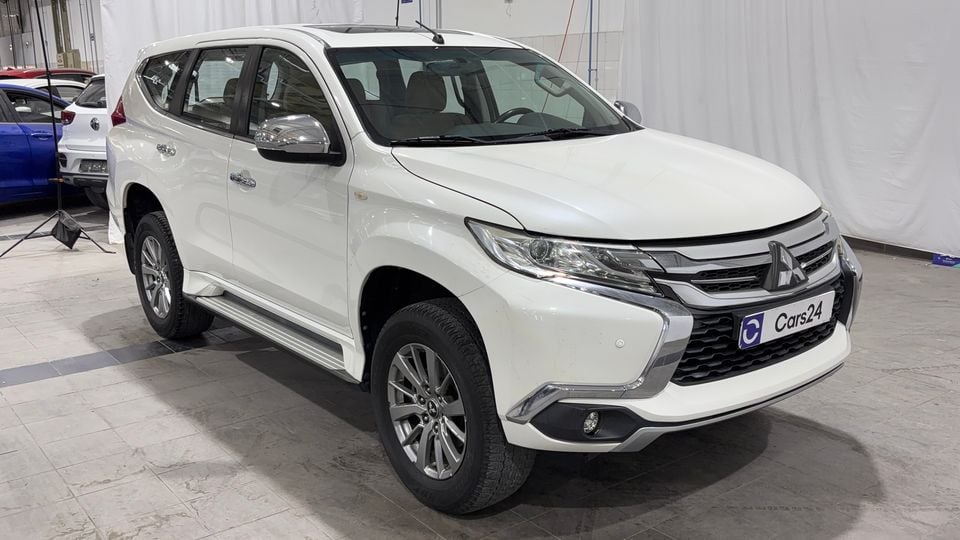 Mitsubishi Montero Sport GLS MIDLINE
