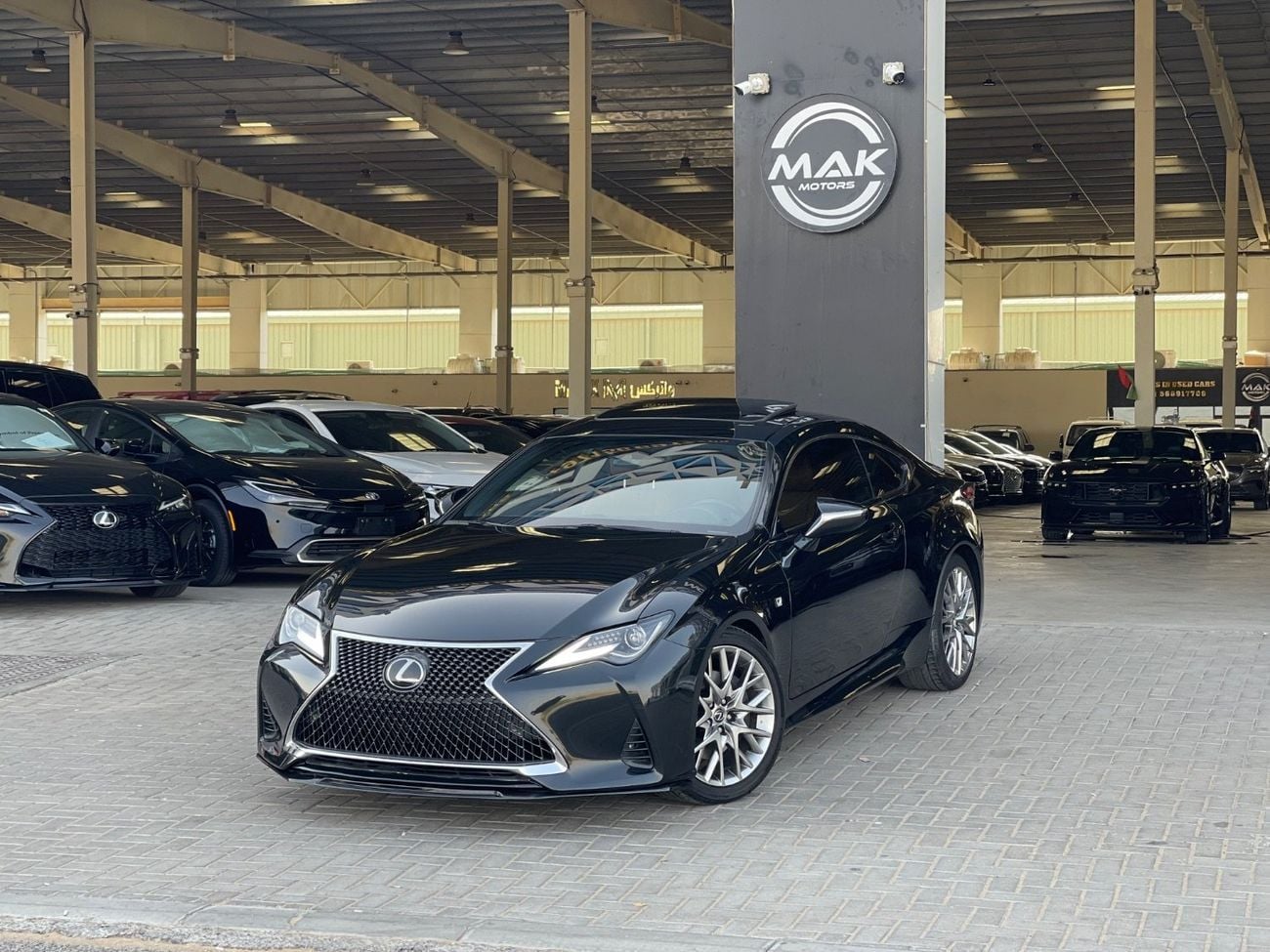 لكزس RC 350 F SPORT PLATINUM 3.5L V6 / SUNROOF / RADAR / REAR WHEEL DRIVE / BIG RIMS / COOLING AND HEATING SEATS