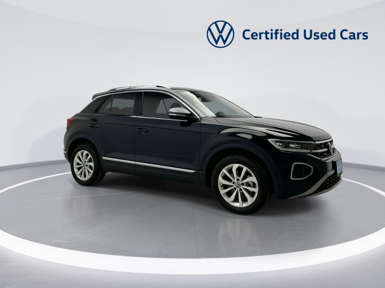 فولكس واجن T ROC Style 1.4L Style without sunroof 1.4L (Ref#09337) / WAS 94,900 AED - NOW 87,900 AED