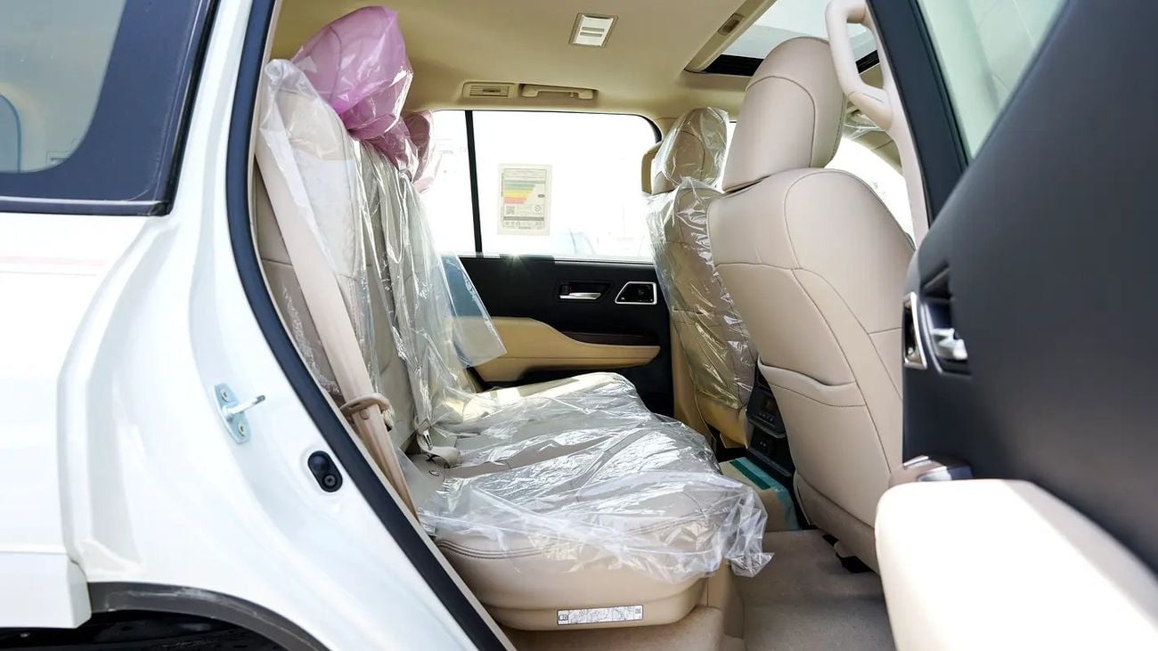 Toyota Land Cruiser GXR 3.5L HYBRID GCC Specs
