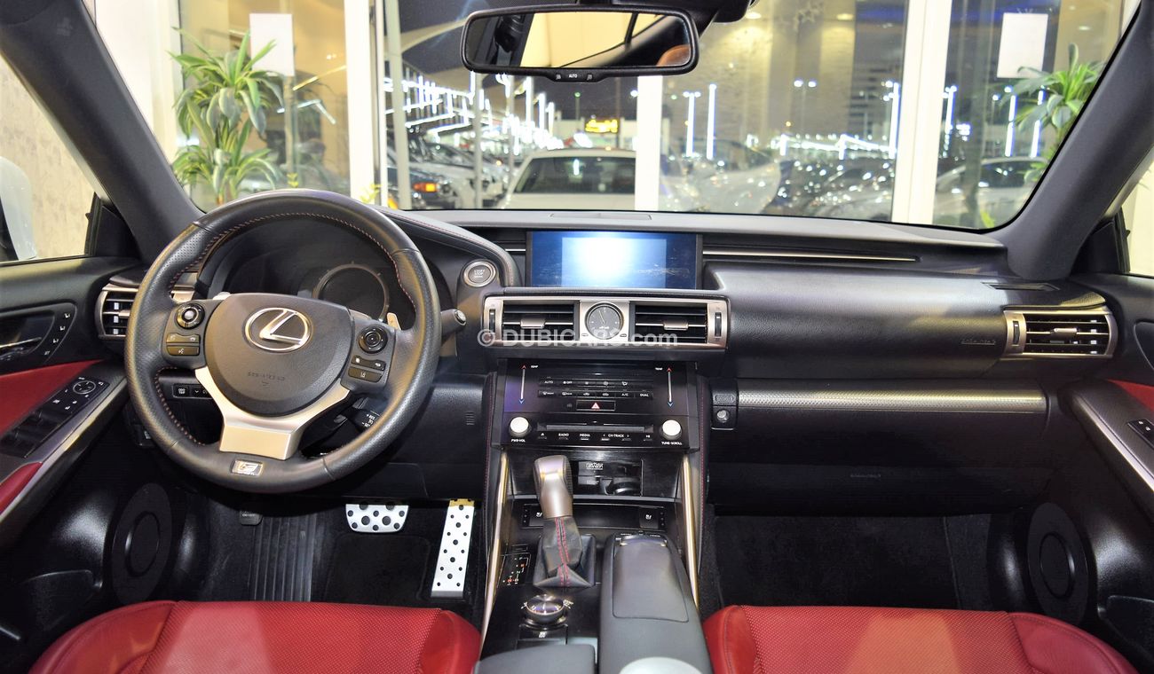 لكزس IS 350 FSport