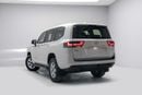 تويوتا لاند كروزر GXR Standard 3.5L - White Pearl Inside Black | Export Only