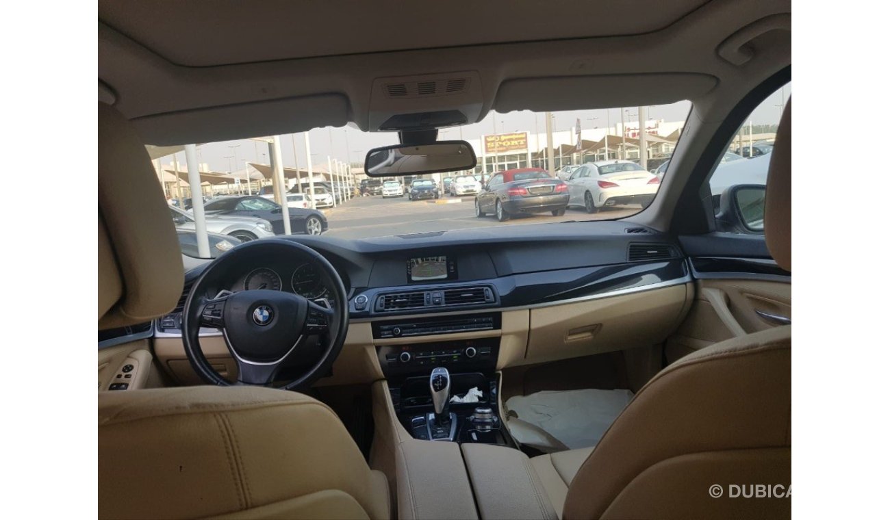 BMW 520i i model 2013 GCC car prefect condition no need any maintenance full option full service  low m