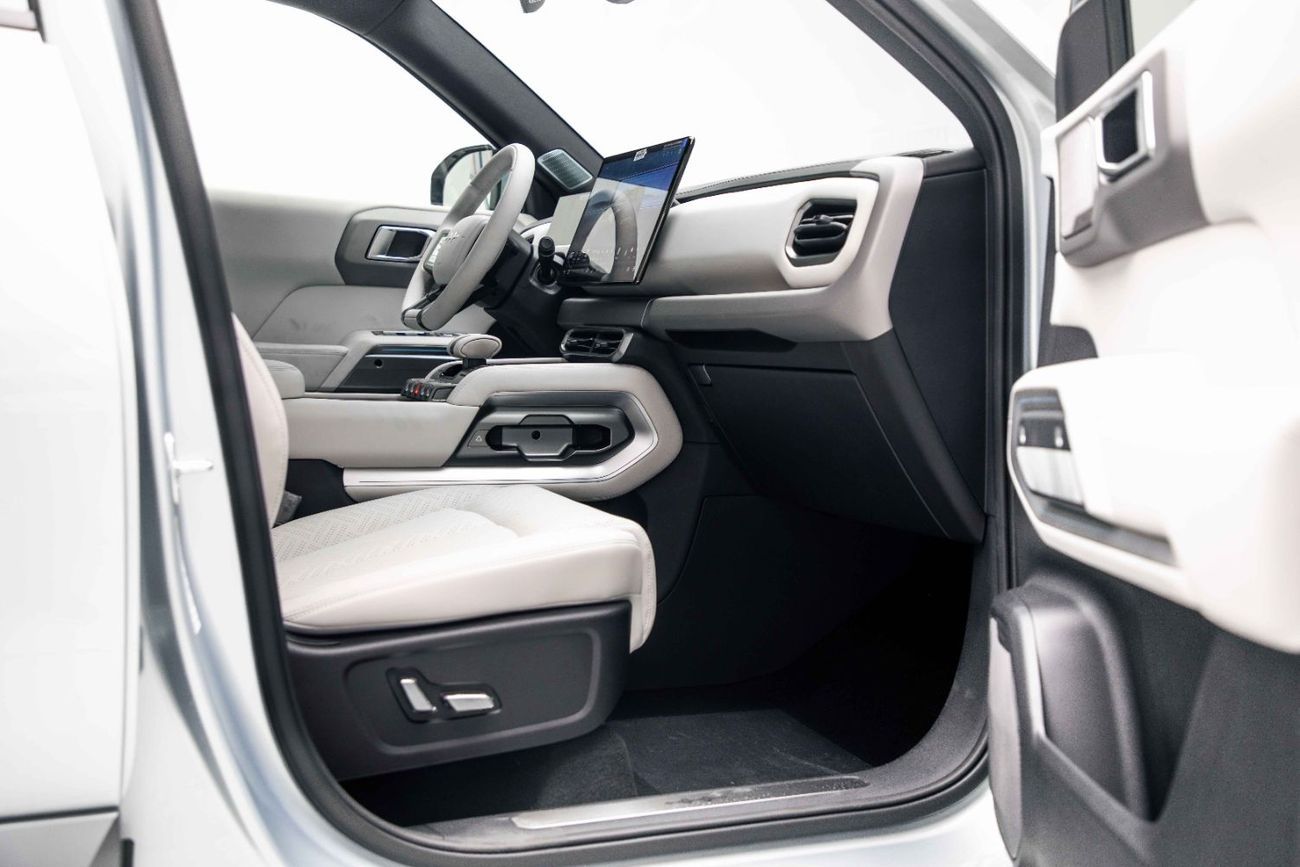 بي واي دي ليوبارد تيتانيوم 3 ID Ultra - Silver Inside Grey | Export Only