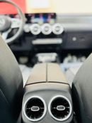 Mercedes Benz CLA250