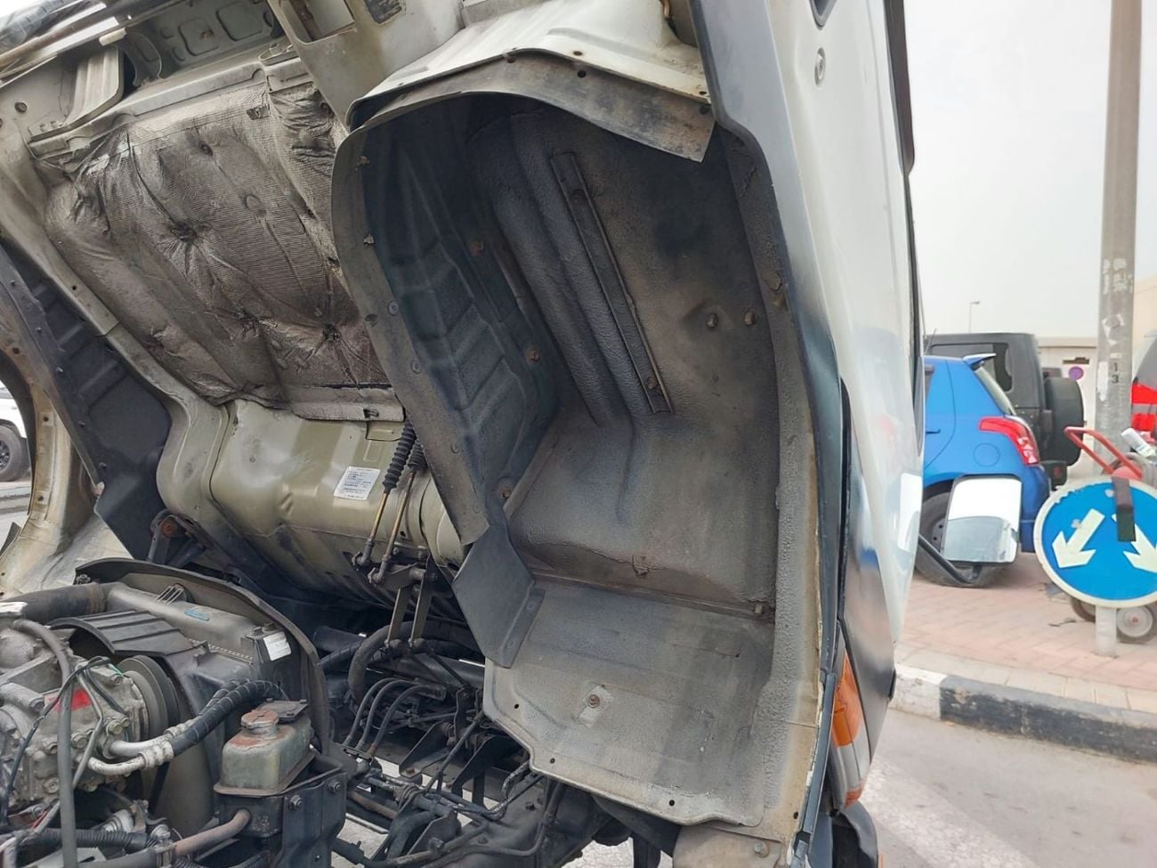 Mitsubishi Fuso Canter (RAMADAN OFFER) MITSUBISHI CANTER TRUCK RHD 1995 MODEL 4.5 L DIESEL MANUAL(PM03195)