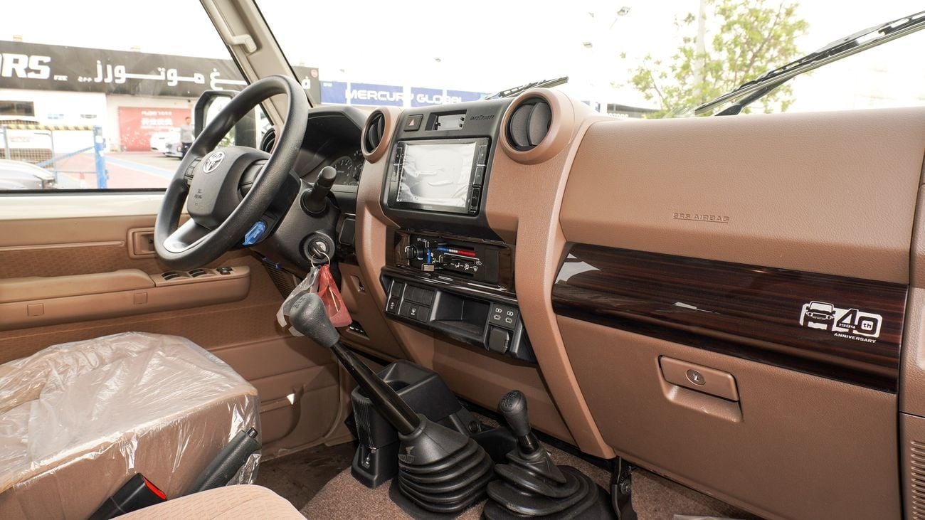 تويوتا لاند كروزر 70 LC76 Hardtop 4.0L Petrol V6 5Doors, M/T 2025