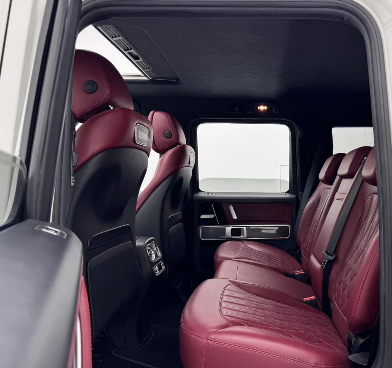 مرسيدس بنز G 63 AMG Std 4.0L 2020 Mercedes-Benz G63 AMG Night package, Service History, 1 Year Warranty