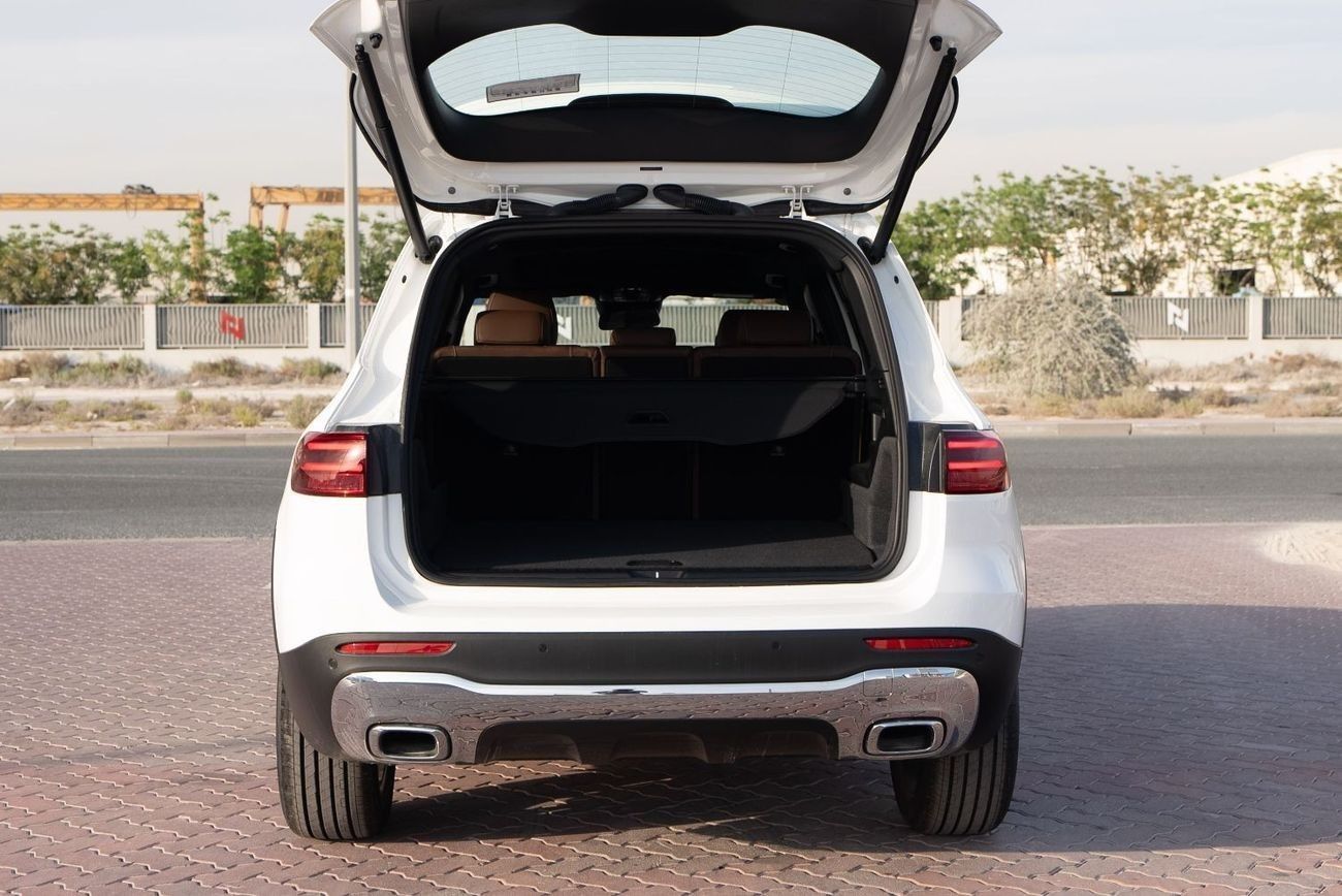 Mercedes-Benz GLB 200 2025 MERCEDES BENZ GLB 200 DYNAMIC 1.3 - WHITE inside BROWN | Export Price