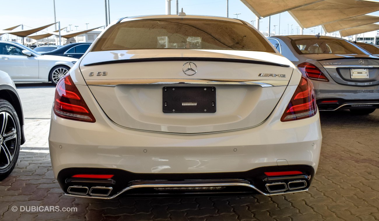 Mercedes-Benz S 63 AMG