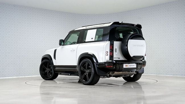 Land Rover Defender STD P400 90 X-Dynamic HSE 3.0L (5 Seater) UAE's Very Best Example AED, миниатюра 20