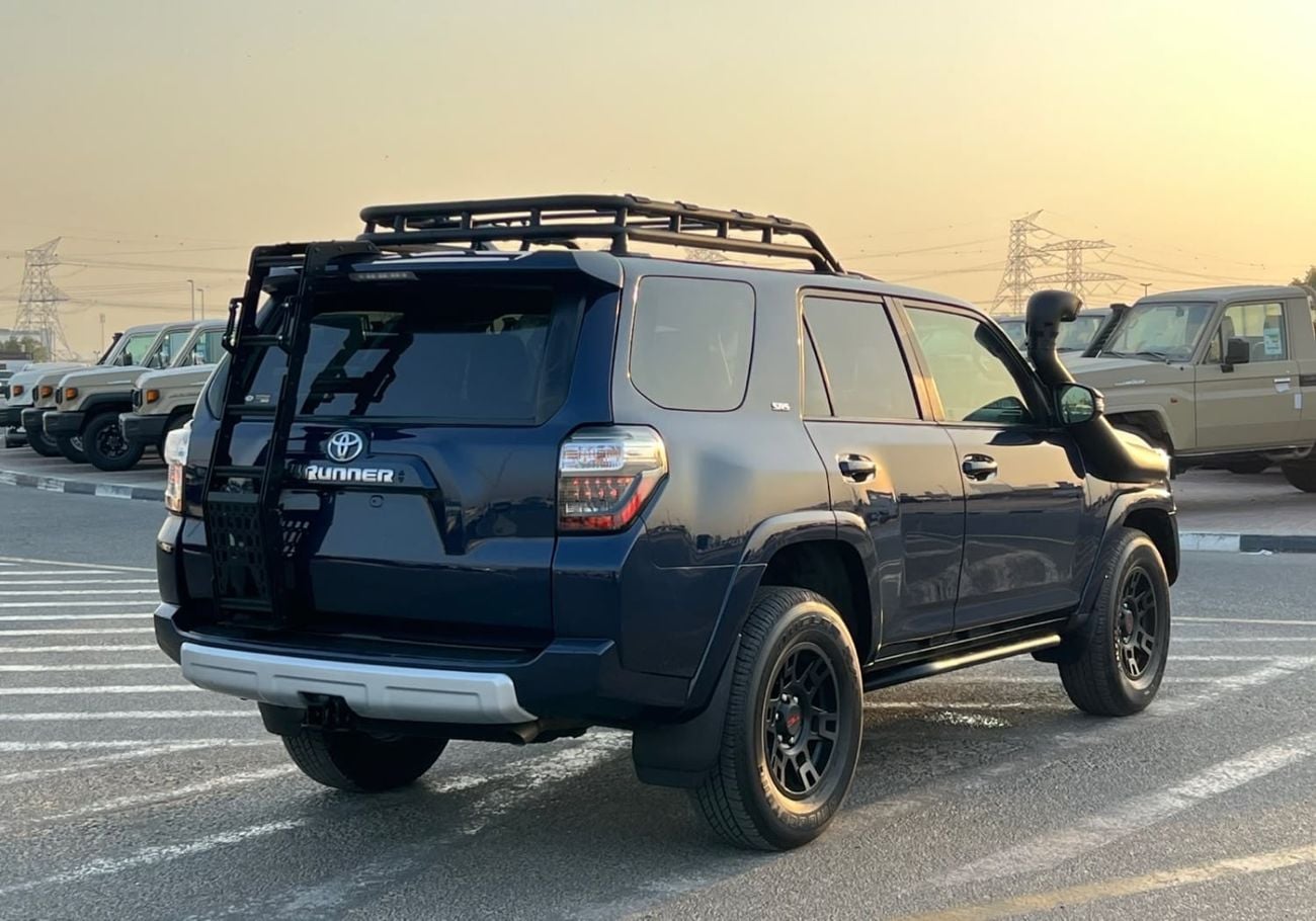 Toyota 4Runner 2024 Toyota 4Runner SR5 FullOption 4.0L  V6  - Sunroof  Rear Camera - Leather Seat  Fully Automatic