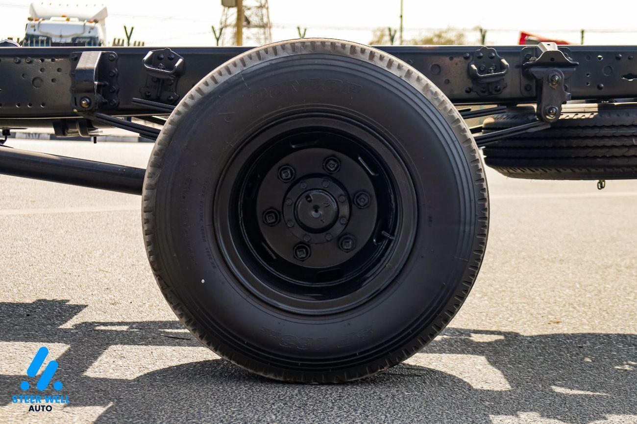 ميتسوبيشي فوسو كانتير 2025 | Diesel 4.2L | MT | 4x2 | Standard Chassis | Best Deals