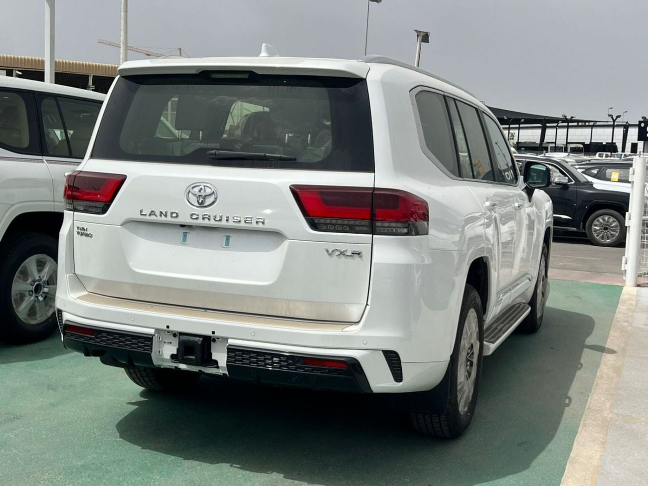 تويوتا لاند كروزر
