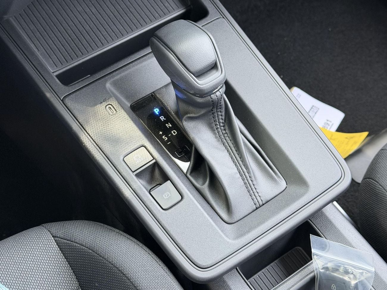 Toyota Frontlander 2.0L HYBRID FULL OPTION