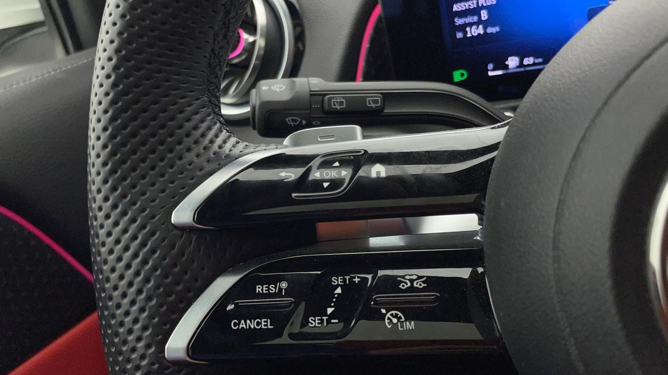 مرسيدس بنز GLB 250 PREMIUM PLUS AMG 2 | بدون دفعة مقدمة | اختبار القيادة في المنزل