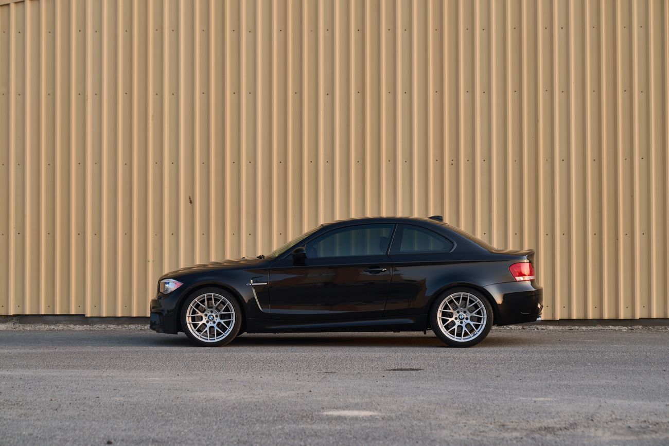 BMW 1M - Rare Black Sapphire