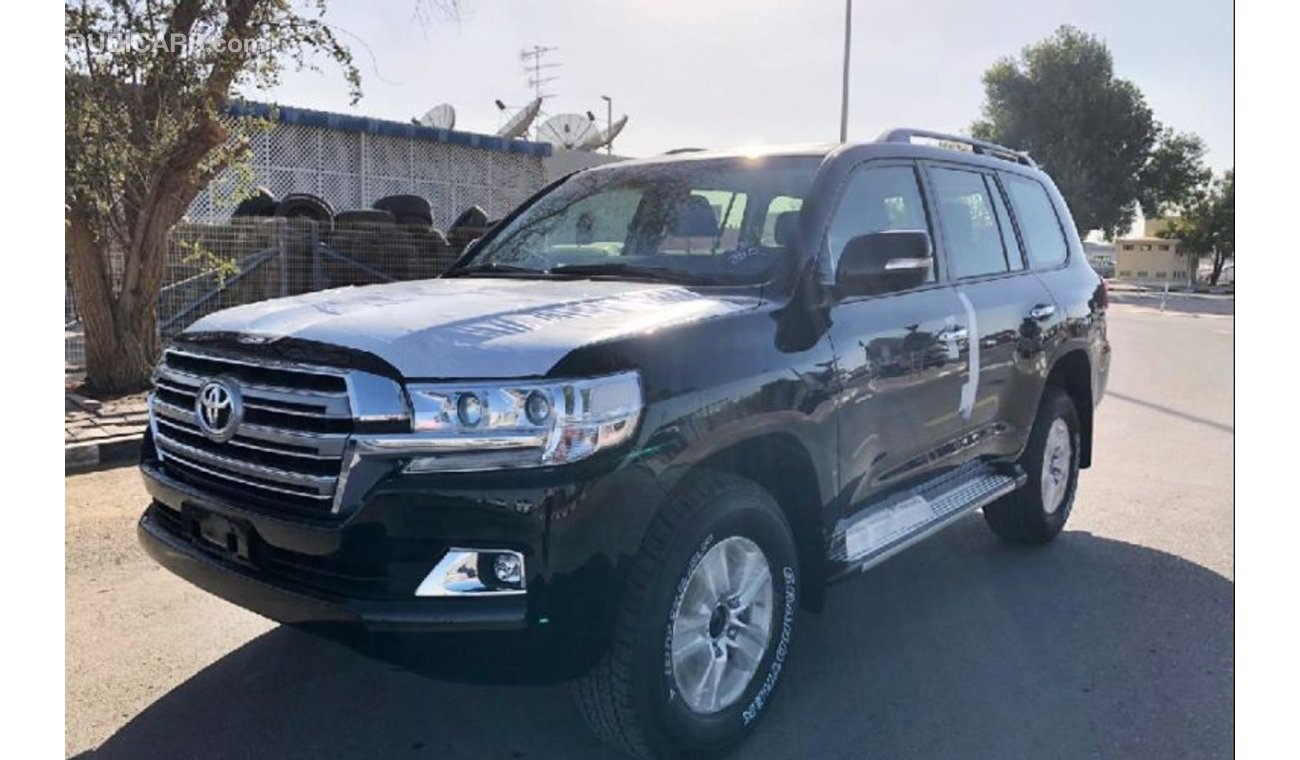 Toyota Land Cruiser Diesel 4.5L AT 2019 Model GXR ( EXPORT ONLY )