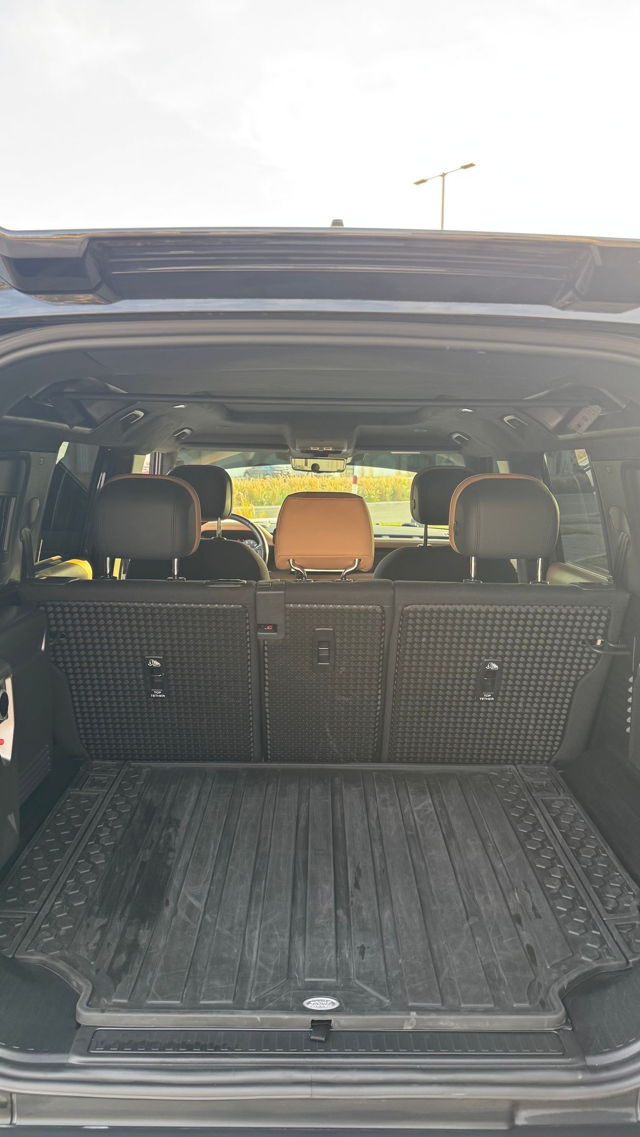 لاند روفر ديفندر