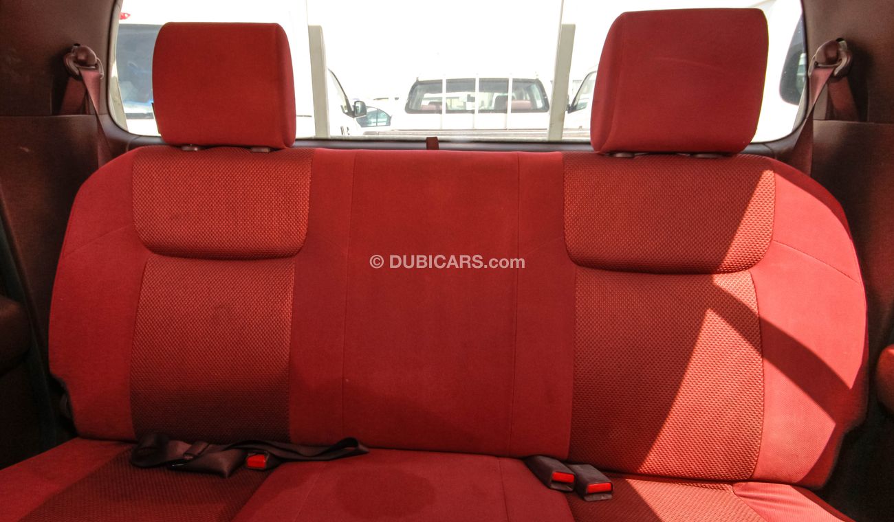 نيسان نافارا