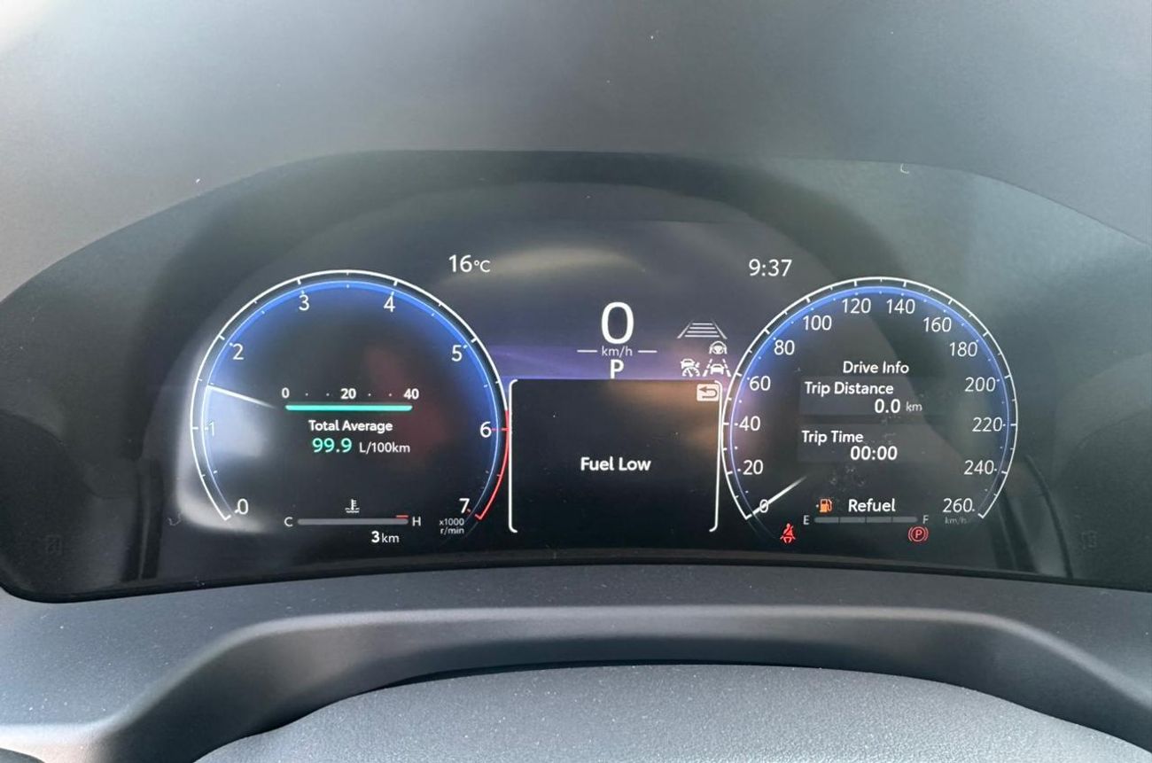 Toyota Land Cruiser VX 3.5L FULL WITH RADAR AND JBL