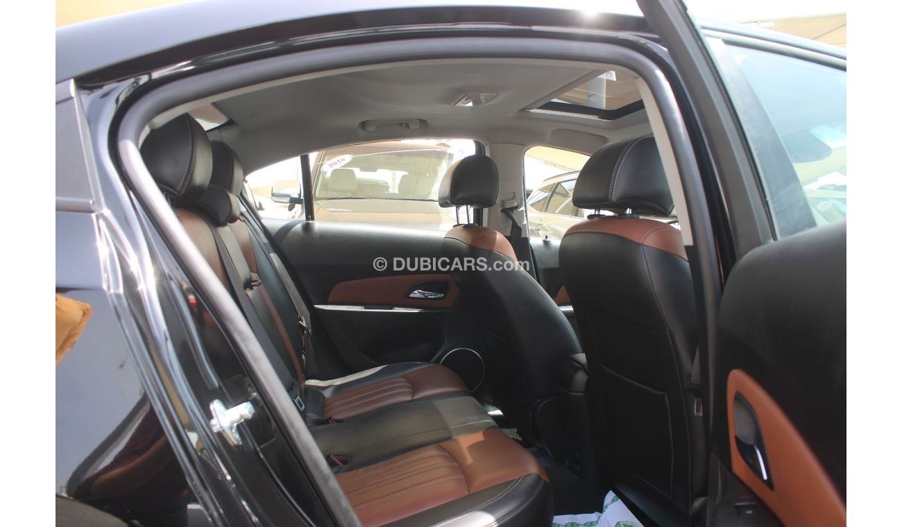 Chevrolet Cruze ACCIDENTS FREE - GCC - FULL OPTION - LTZ - PERFECT CONDITION INSIDE OUT